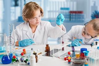 Nová výuka chemie je jako občanská výchova, kritizují odborníci z branže - Seznam Zprávy